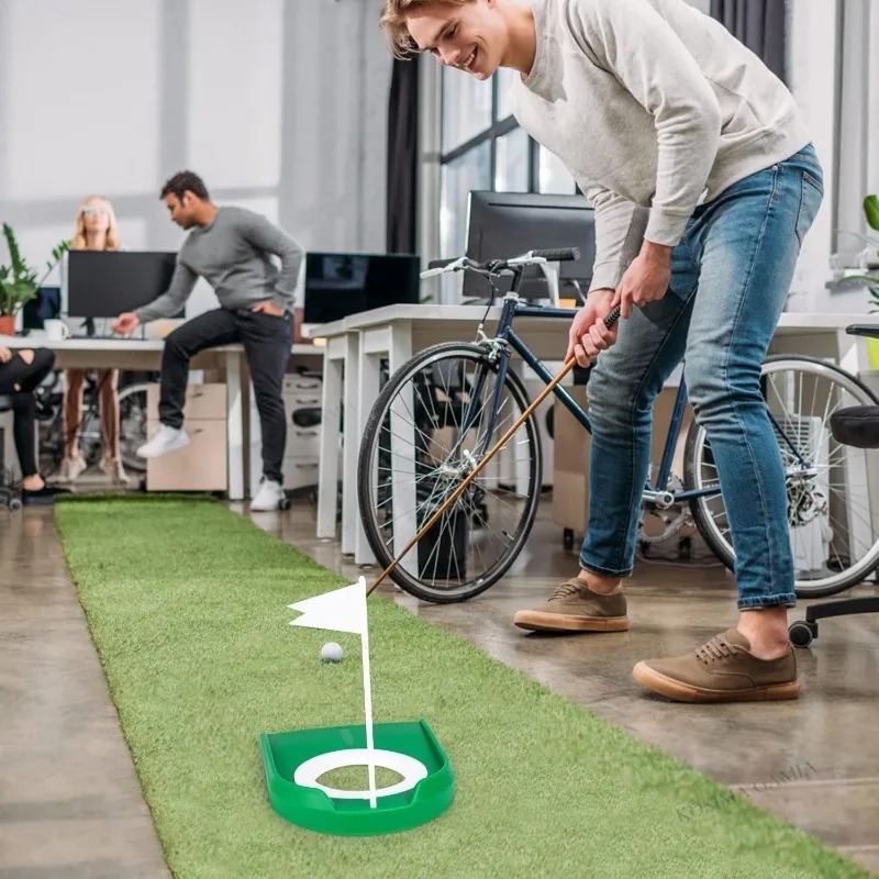 Kubek do golfa z flagą, sprzęt – Golf Equipment For Kids recenzja i cena