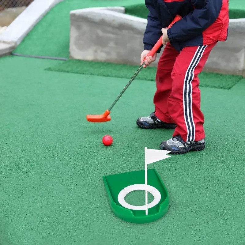 Kubek do golfa z flagą, sprzęt – Golf Equipment For Kids recenzja i cena